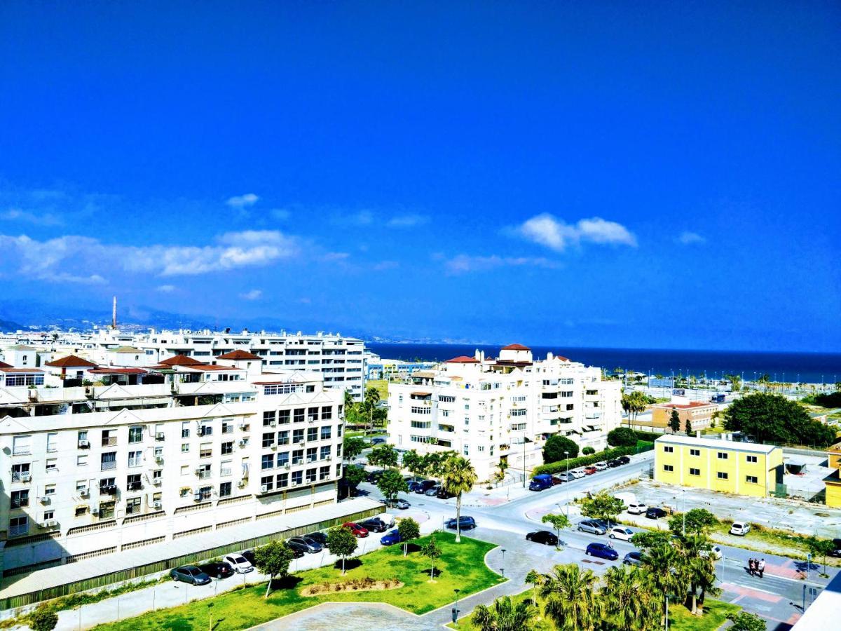 Ático con Piscina y Vistas al Mar Parque Litoral Málaga Exterior foto