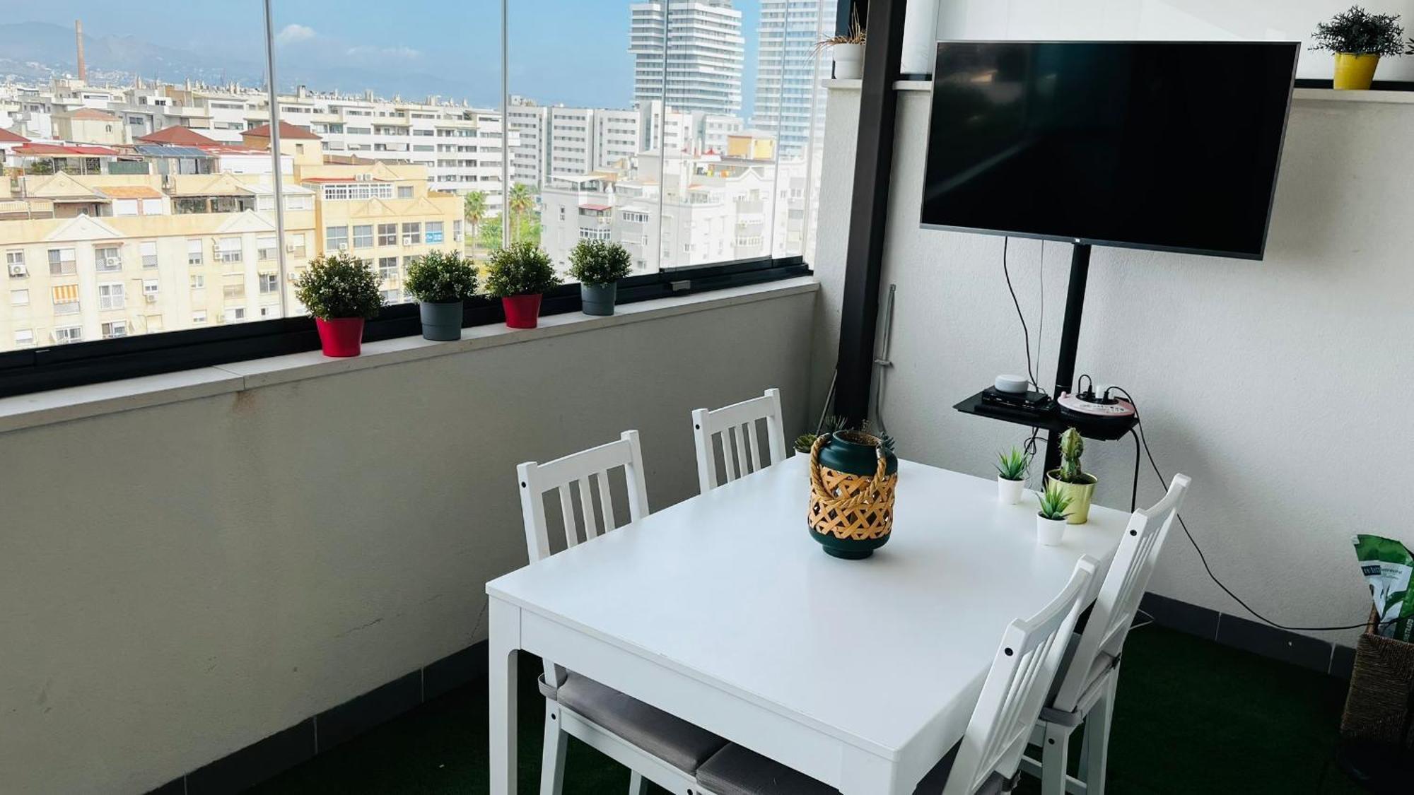 Ático con Piscina y Vistas al Mar Parque Litoral Málaga Exterior foto